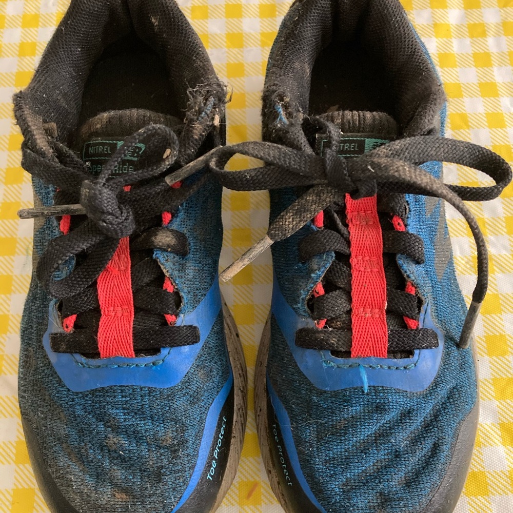 Boys New Balance trail shoes size 12
